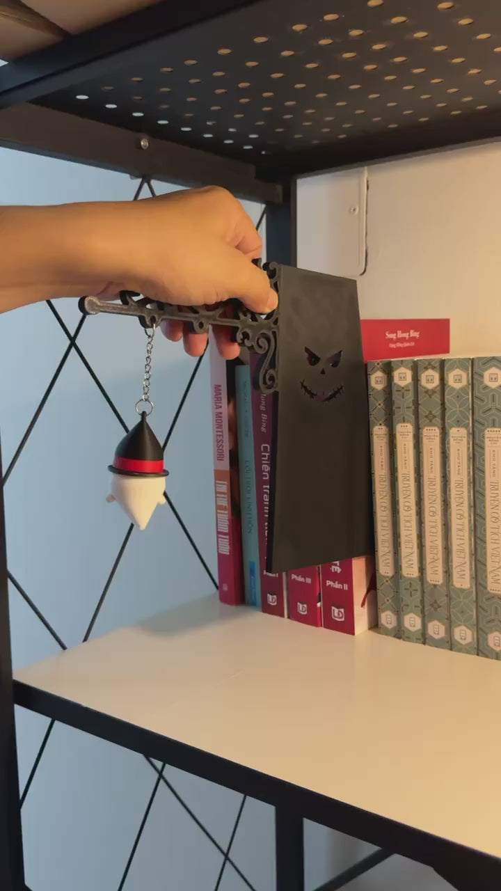 Ghost Bookshelf Lantern – Book Nook Night Light video